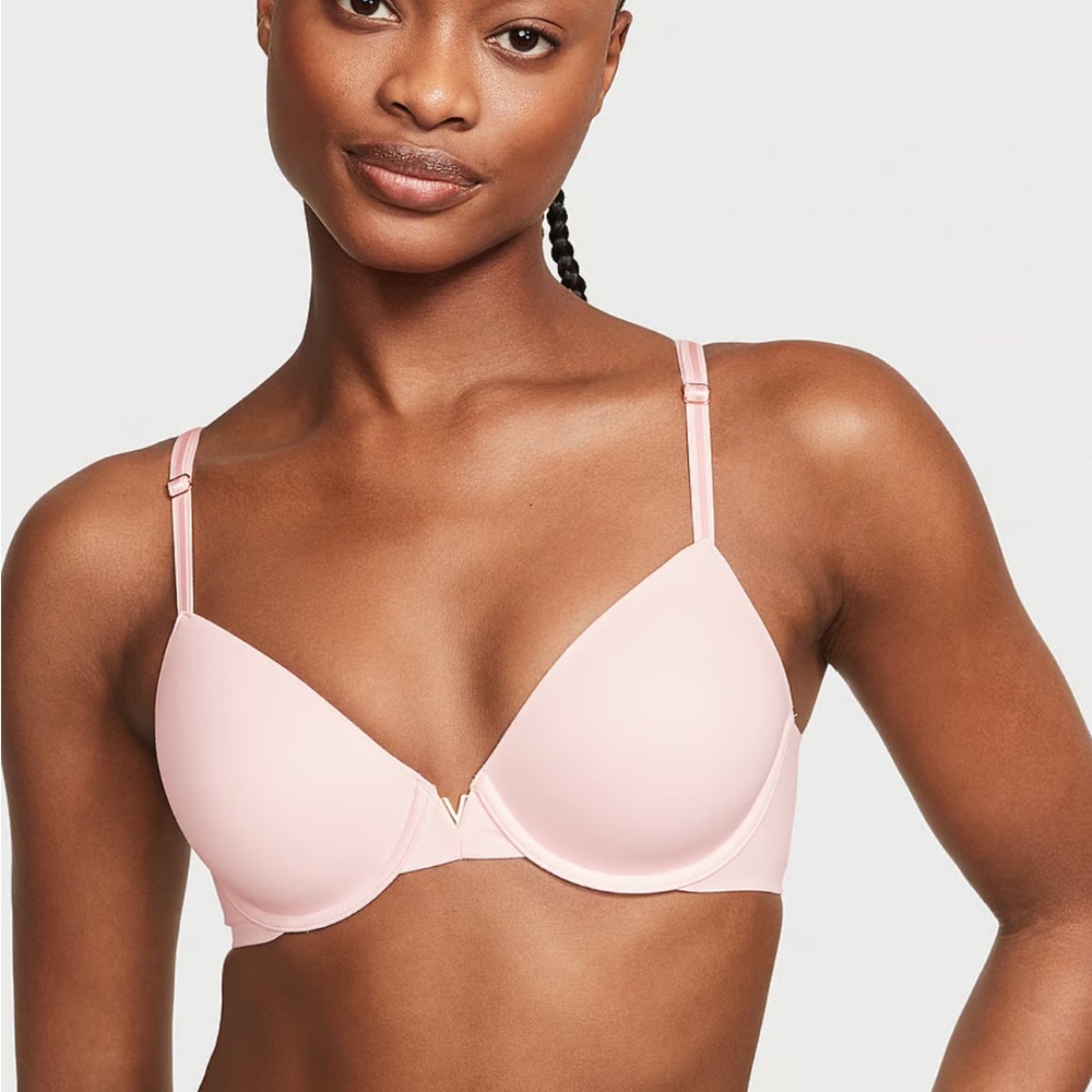 Victorias secret 36D push up body smooth lined bra BNWT!